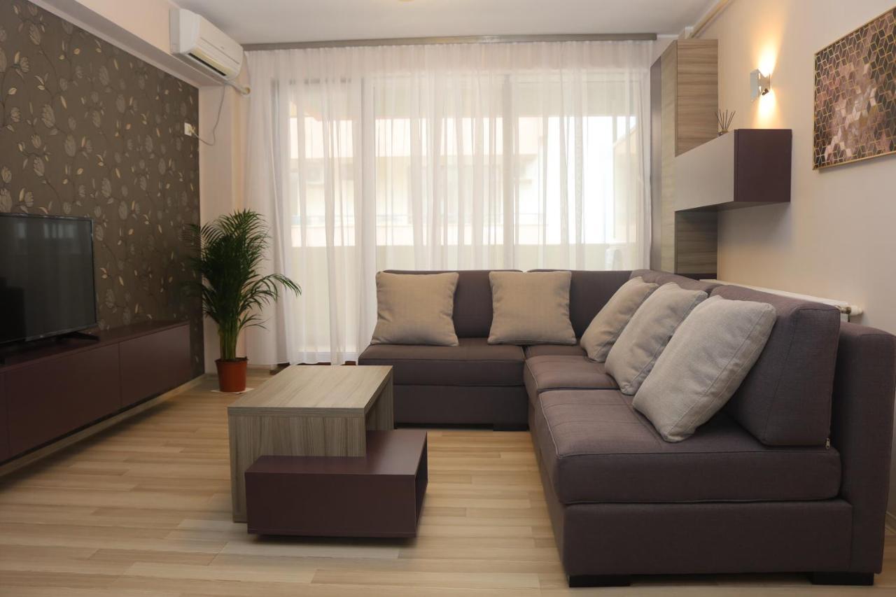 Vega Beach Apartment Mamaia Ngoại thất bức ảnh