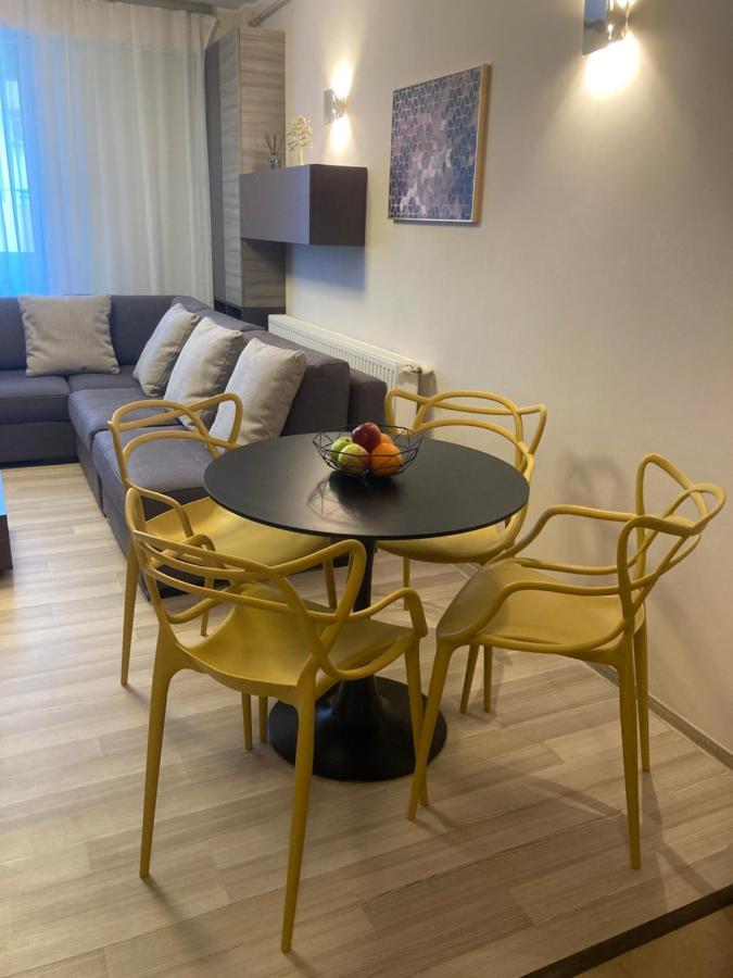 Vega Beach Apartment Mamaia Ngoại thất bức ảnh
